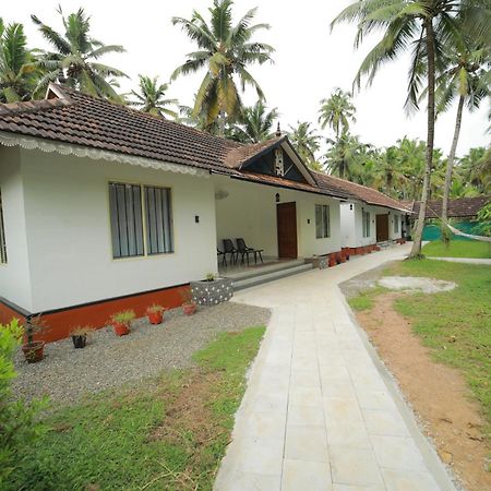 Prakruthi Residency Munroeisland Apartment Mundrothuruth Luaran gambar