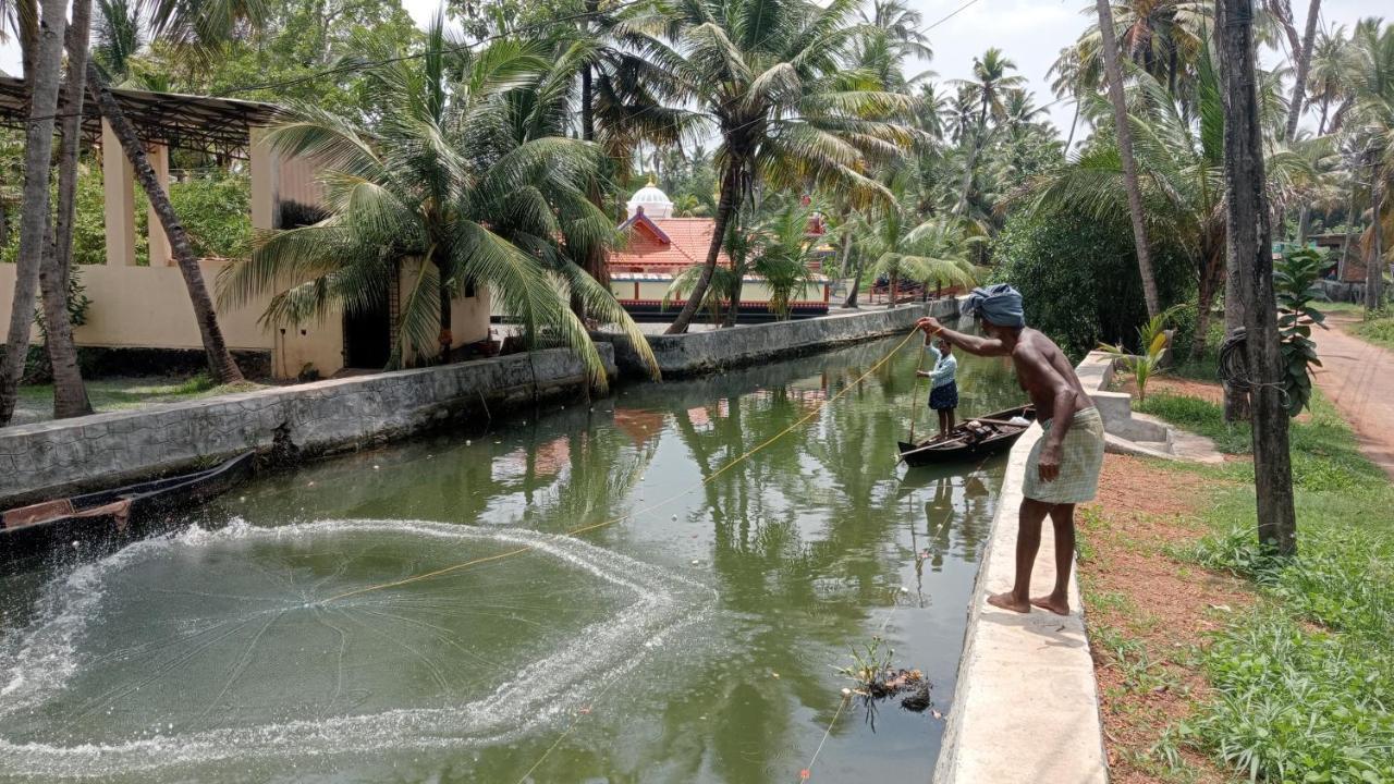 Prakruthi Residency Munroeisland Apartment Mundrothuruth Luaran gambar