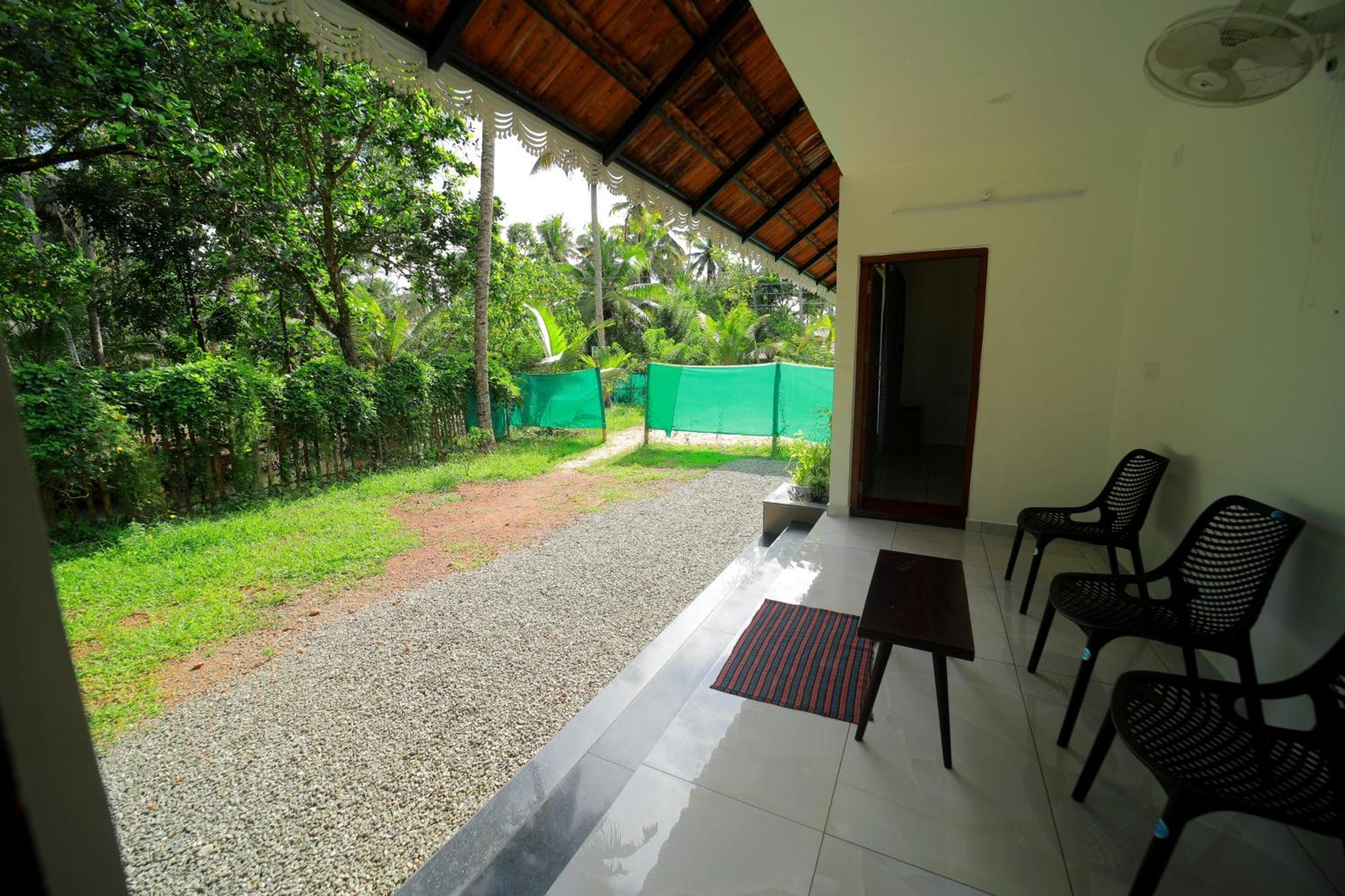 Prakruthi Residency Munroeisland Apartment Mundrothuruth Luaran gambar