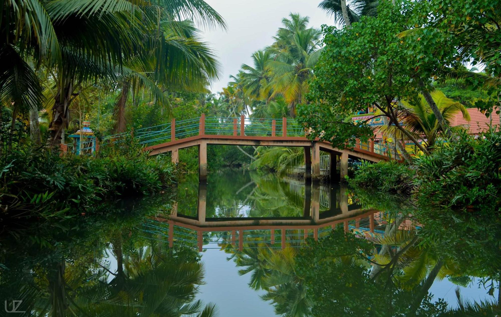 Prakruthi Residency Munroeisland Apartment Mundrothuruth Luaran gambar